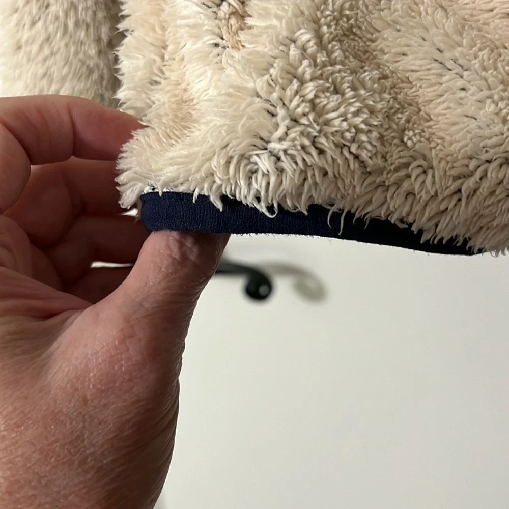 Ladies Columbia Fuzzy Pullover - Picture 4 of 12